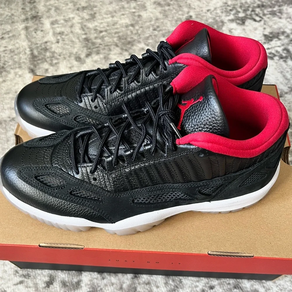 Air Jordan 11 Retro Low IE